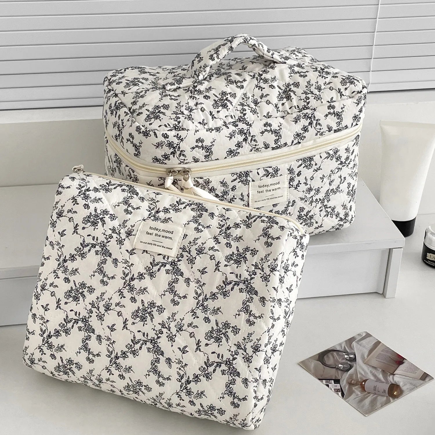 Sac matelassés à fleurs noires 1pcs