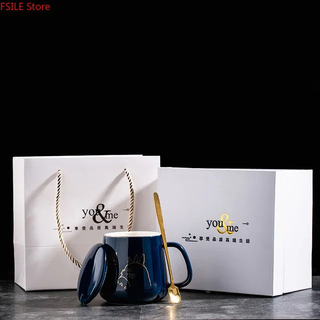 Tasse à café en céramique à motif dessin animé avec cuillère