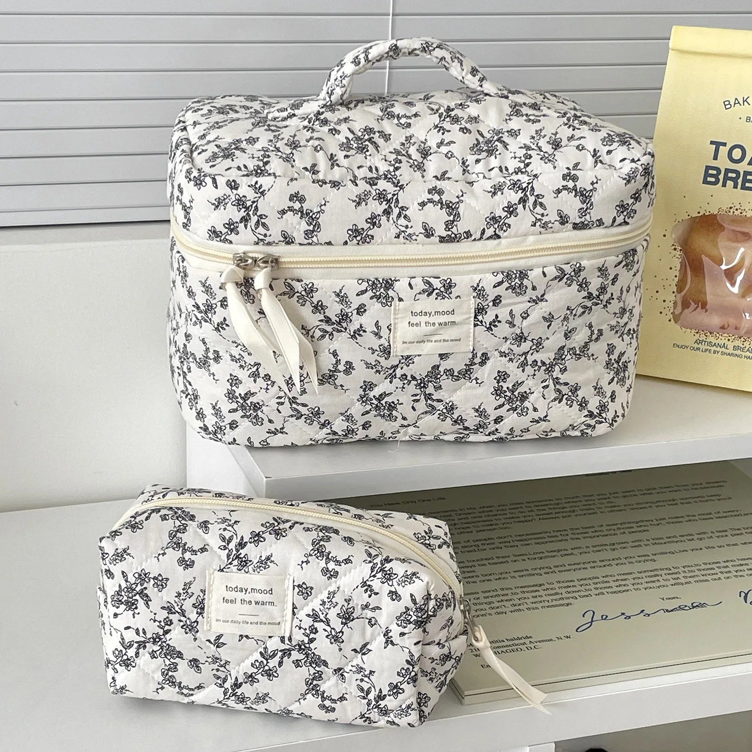 Sac matelassés à fleurs noires 1pcs