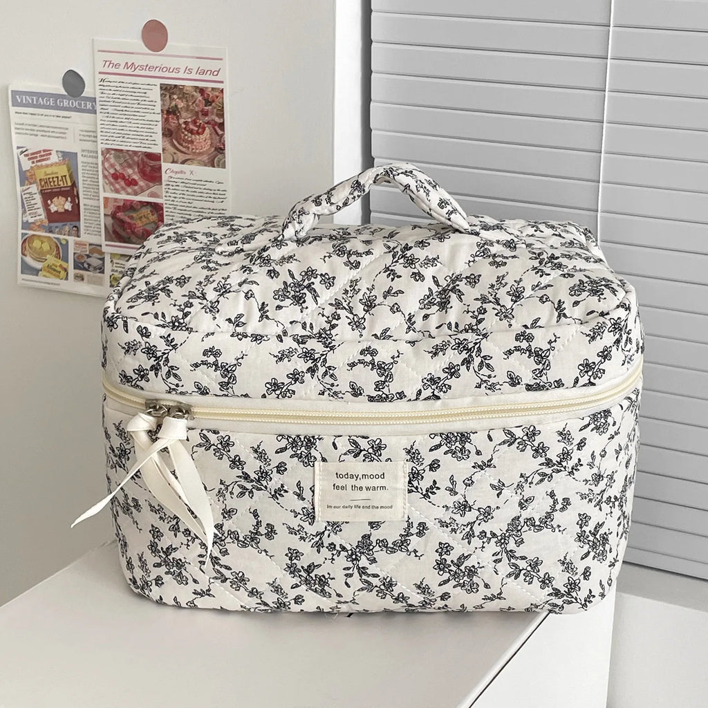 Sac matelassés à fleurs noires 1pcs
